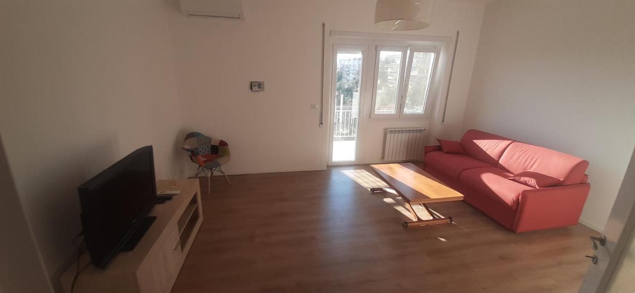 Apartmán Casa Felix Ostia Exteriér fotografie